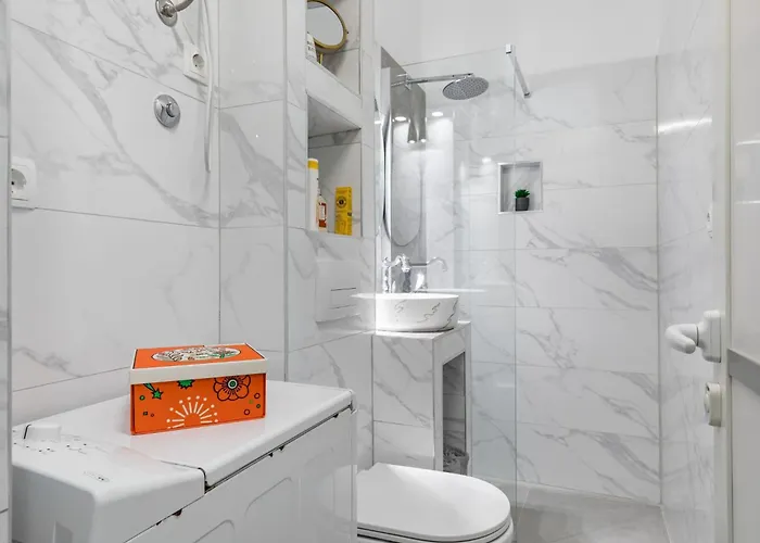 Im Erdgeschoss- Beim Beruehmten Znjan-strand By Interhome Apartment *