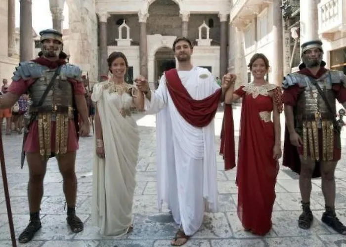 Im Erdgeschoss- Beim Beruehmten Znjan-strand By Interhome Apartment *