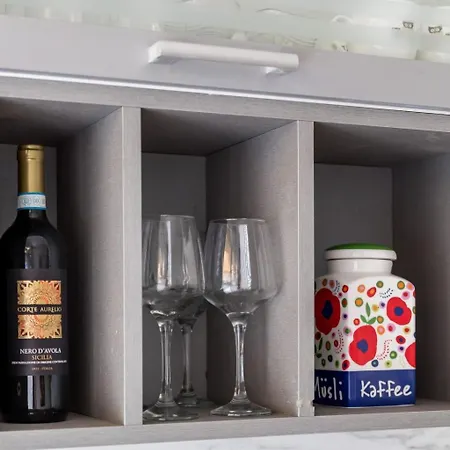 Im Erdgeschoss- Beim Beruehmten Znjan-strand By Interhome